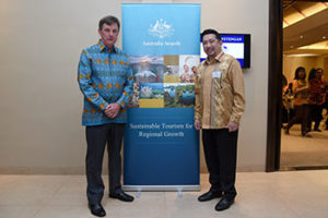 CG Richard Mathews at Grand Luley Manado Hotel and Mayor's Representative